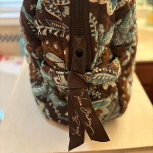 Vera Bradley make up bag